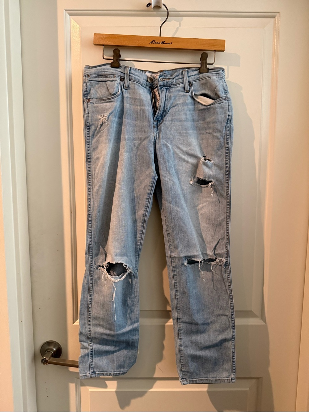 Lucky Brand Light Wash Ripped Ankle Jeans